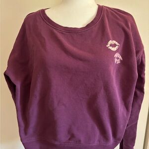 Pact Organic Cotton Purple Sweatshirt with Lip Print Medium